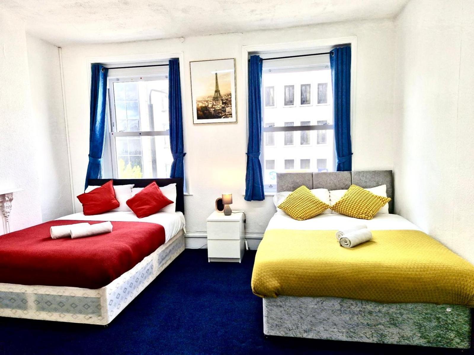 Bed and Breakfast Tea Revolution Лондон Экстерьер фото